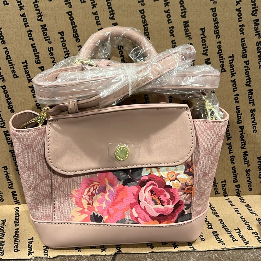 🌸 Steve Madden Blush - Small Floral Crossbody Bag NEW